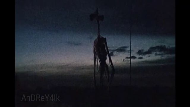 Страшный звук сиреноголовава смотреть онлайн