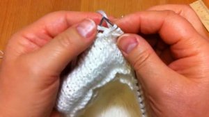 Шапочка спицами 0-3 мес. / Детская шапка с ушками | Knitted baby hat