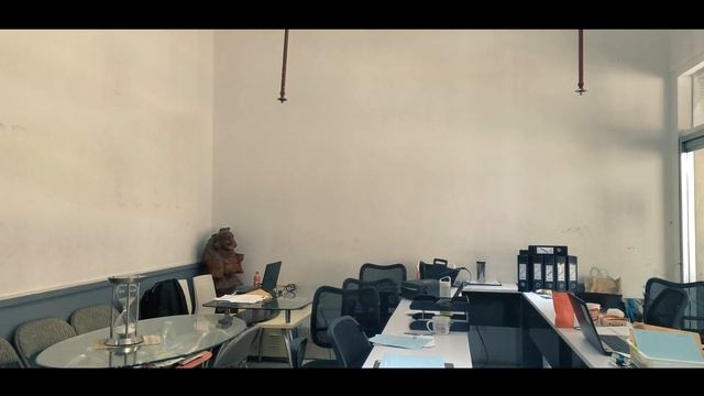 Nightcrawler Teleport VFX in the Office смотреть онлайн