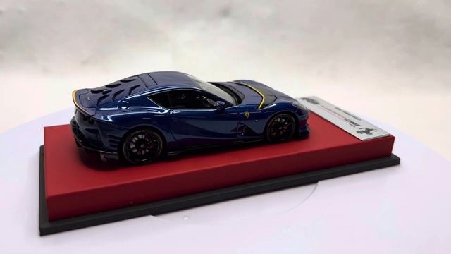 1/43 BBR Ferrari 812 competizione in color tour the France blue on red leather base смотреть онлайн