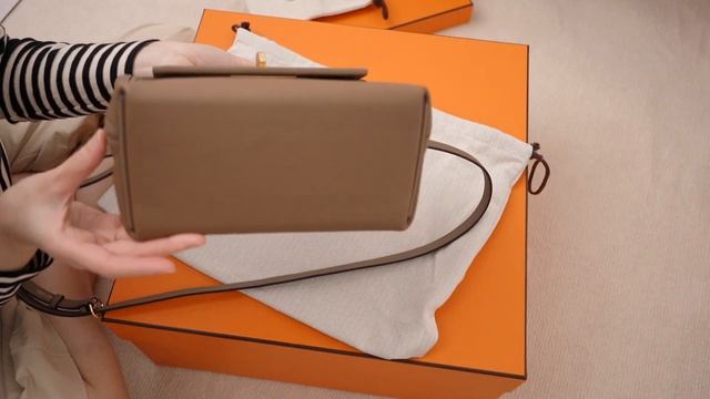 愛馬仕包開箱｜Hermes Mini 2424 開箱實背與感想 смотреть онлайн