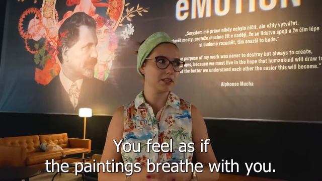 Alphonse Mucha - eMotion - exhibition: Visitors reactions смотреть онлайн