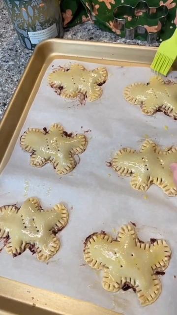 Gingerbread Icing Sugar Cookies #shorts #shortsvideo #cookiesdecorating #cakedecorating