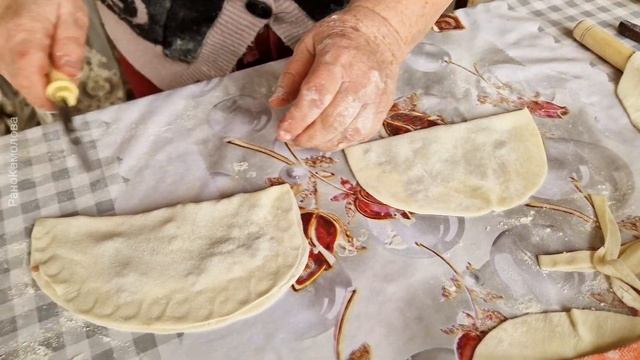 КАК ПРИГОТОВИТЬ ЧЕБУРЕКИ с ХРУСТЯЩИМ ТЕСТОМ и СОЧНОЙ НАЧИНКОЙ #узбекистан #самарканд #ранокамолова смотреть онлайн