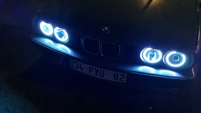 Bmw E34 Multi Color Angel Eyes 16 Color Night after installation смотреть онлайн