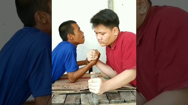 The fastest Armwrestling is complete ( Panco tercepat selesai ). смотреть онлайн