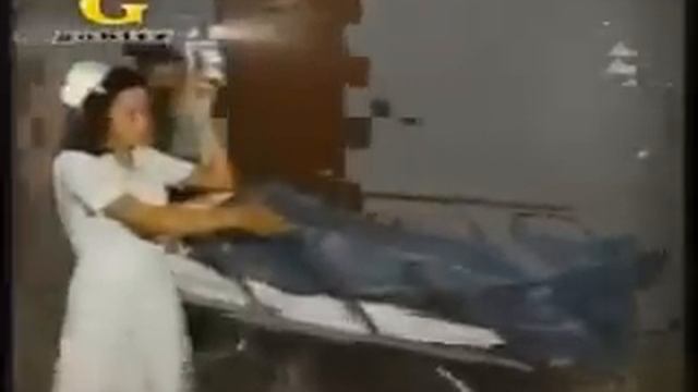 LUMAKAD KANG HUBAD SA MUNDONG IBABAW- Alma Moreno