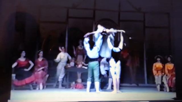 Zâna Papusilor смотреть онлайн