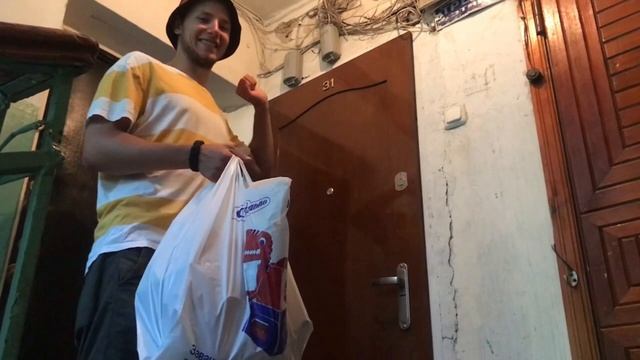 Найди помощника на любую задачу: доставка, уборка, выгул собачки смотреть онлайн