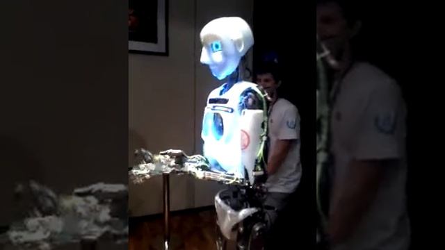 умный робот смотреть онлайн