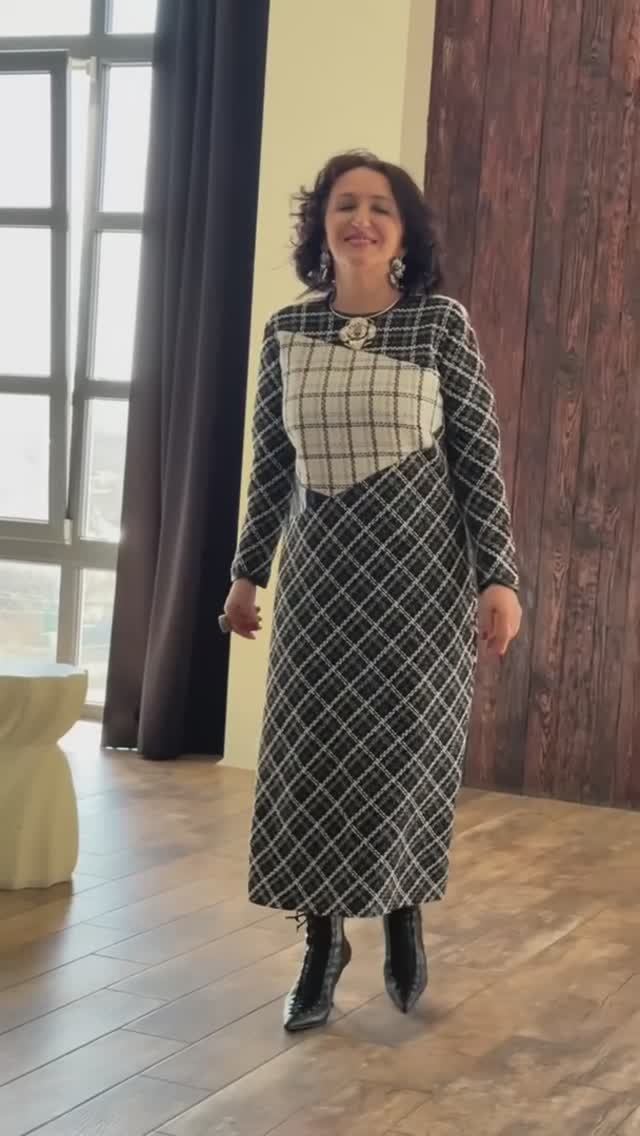 Платье « Сюрприз» сшили в группе «Изюм»- март 2025
Приобрести через бот https://t.me/IrinaVard смотреть онлайн