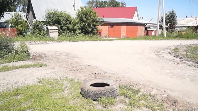 На переулке Урицкого собираются убирать стоковые канавы и снимать слой грунта смотреть онлайн