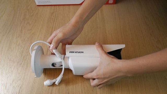 Camera De Supraveghere Hikvision IP EXIR Bullet DS-2CD2T25FWD-I5 - Www.1cctv.ro