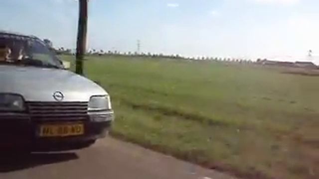 Opel Kadett E 1.3s automatic VS Opel Kadett E 1.3s automatic смотреть онлайн