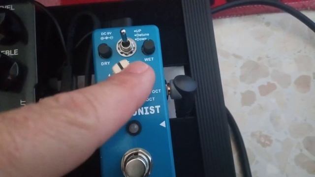 pedales que uso con el bajo смотреть онлайн
