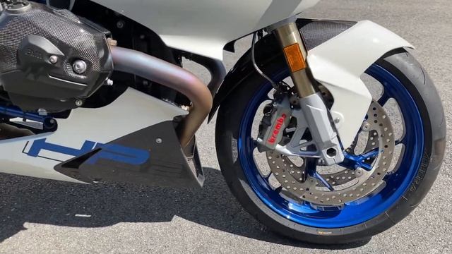 2009 BMW HP2 Sport смотреть онлайн