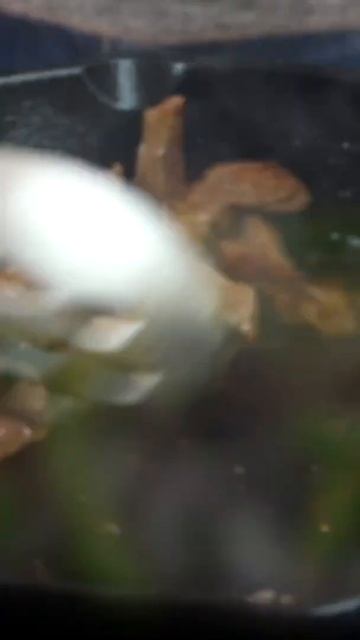 Philly Cheesesteak Loaded Fries | Easy Game Day Recipe!