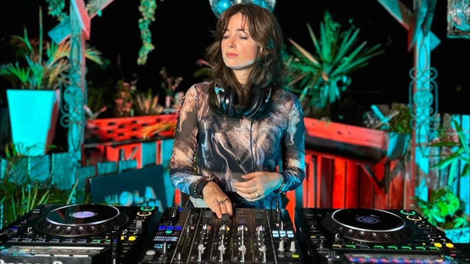 Sinca | Sunset Mix [Melodic & Deep House / Indie Dance DJ Mix] смотреть онлайн