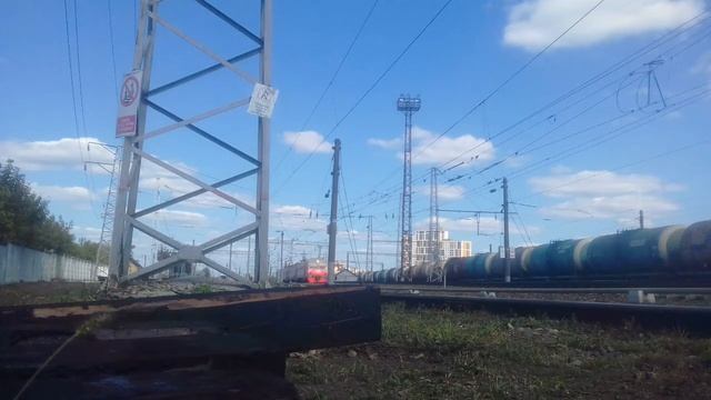 Электропоезд ЭД9М-0143 сообщением Рязань-2 - Ряжск смотреть онлайн