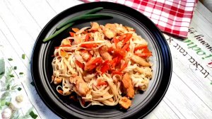 Лапша удон с курицей и овощами