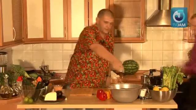 2010 09 02   Фаршированный перец по сербски, морковный джем и коктейль Арбузный Тини