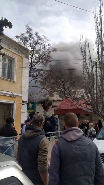 Пожар в судаке никто не пострадал#судак #крым#пожар