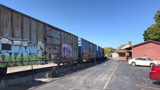 HESR 702~3484 & 3509 southbound Flushing train depot Flushing Michigan смотреть онлайн