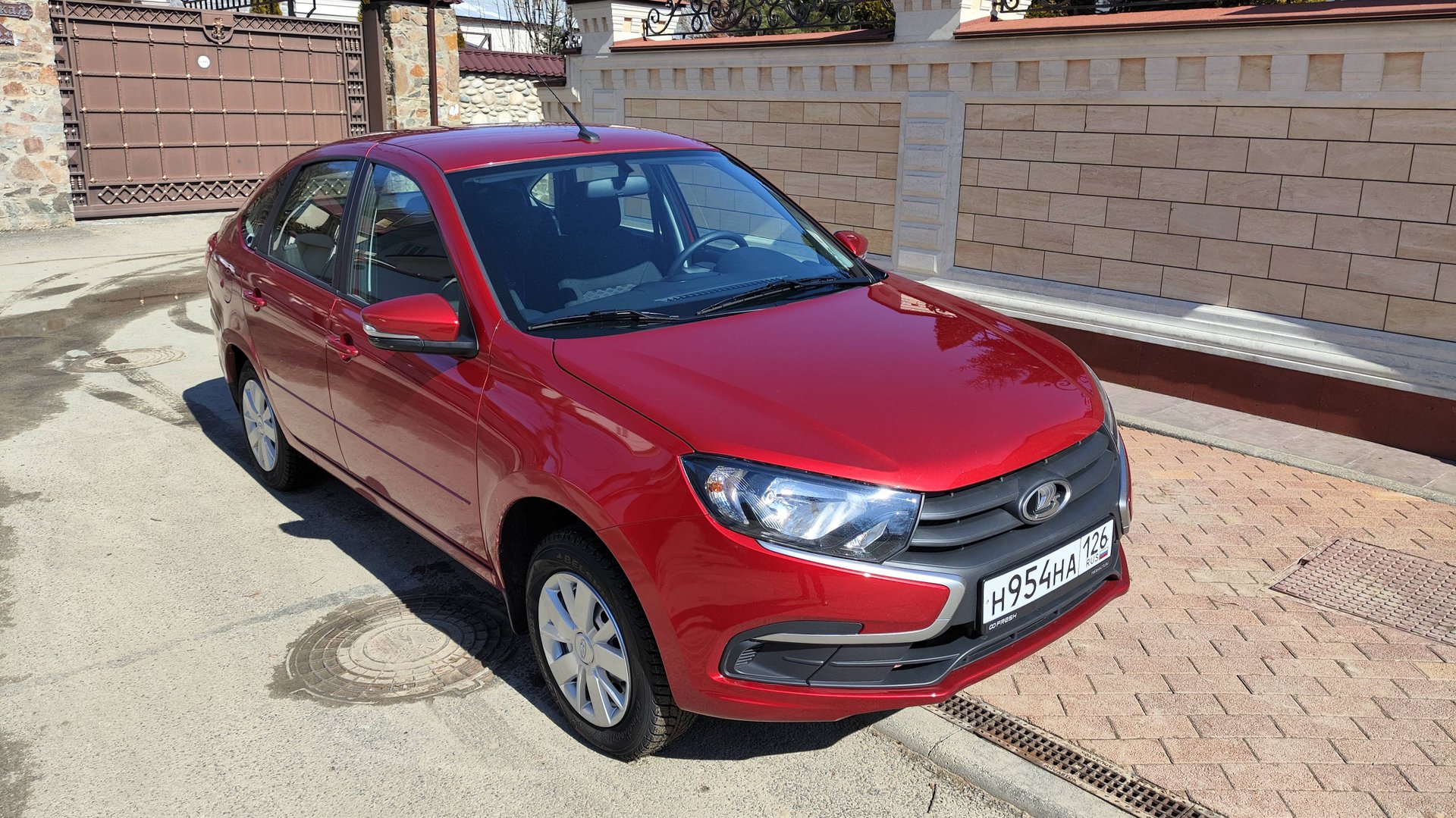 Lada Granta Liftback