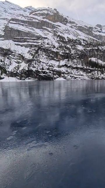 Oeschinensee ( Switzerland )