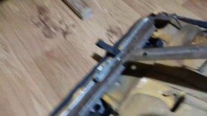 как снять крепления подголовника