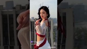 Busta rhymes & Mariah Carey -
Baby if you give it to me