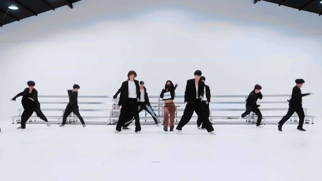 TXT, Anitta - Back For More Dance Practice Mirrored [4K]