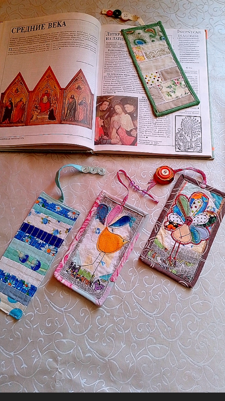 Закладки-очаровашки! 😍 Милейшая утилизация лоскутков! 🫶 #shorts #пэчворк #лоскутноешитьё смотреть онлайн