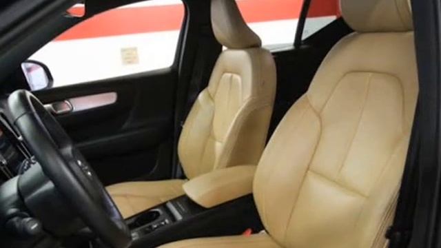 2019 Volvo XC40 Momentum (Austin, Texas) смотреть онлайн