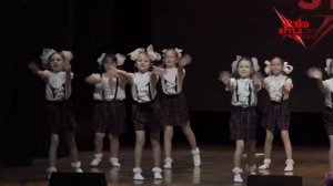 Хореографическая студия «Академия танца», Номер «Мы маленькие дети, нам хочется гулять!"