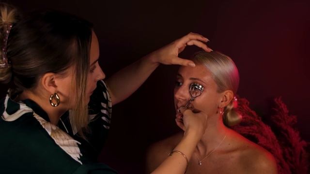 ASMR Bridal Make-up Studio | detailed wedding trial application, soft spoken смотреть онлайн