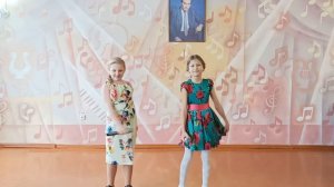 музыка Я. Жабко, слова Е.Каганова.  Мы  хотим ,что б птицы пели .