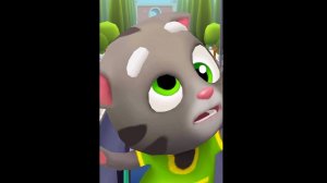 Говорящий Том бег за золотом