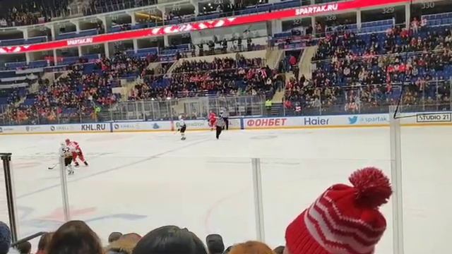 Хоккей , Спартак) смотреть онлайн
