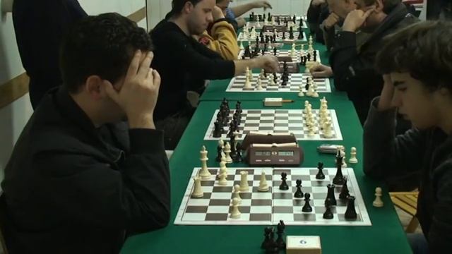 Chess blitz marathon 26/12/2009: 043 смотреть онлайн