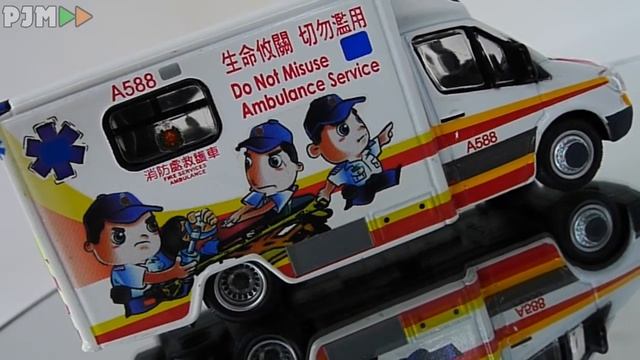 Is This The CUTEST Ambulance? || Mercedes-Benz Sprinter Ambulance by Tiny 微影 смотреть онлайн