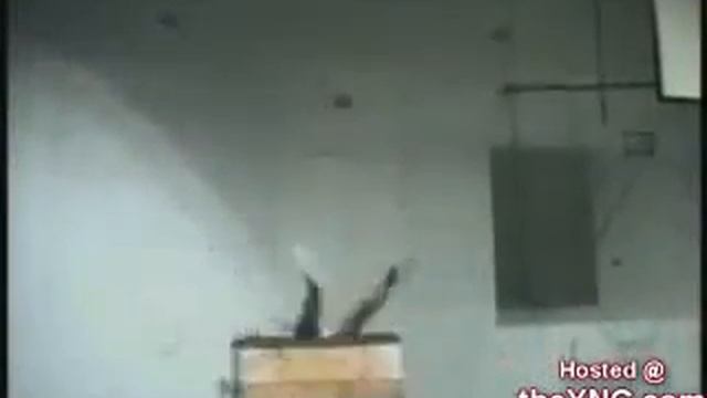 Угар. Падения гимнасток. смотреть онлайн