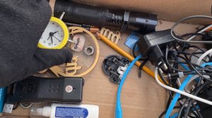 Мусорный поход в поисках ценных находок