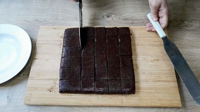 10 DAKİKANIZI ALACAK LOKUM GİBİ İrmik Tatlısı ( İrmik Tatlısı Nasıl Yapılır )