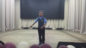 Иван Измайлов "Колышет берёзоньки ветер весенний", руководитель Флярковская Т.П.