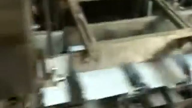 машина для изготовления картонных пищевых коробок молока смотреть онлайн