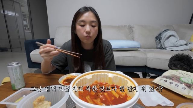 Mala Tteokbokki is Popular For a Reason 😳｜Fan Meeting, Jokbal, Gimbap, Donghaksa Temple｜Hamzy Vlog смотреть онлайн