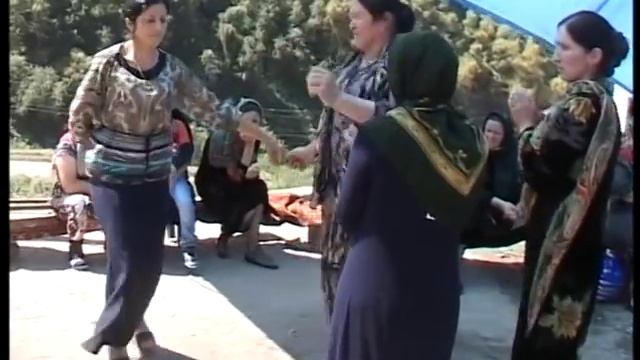 Сельская зажигательная свадьба в Дагестане) смотреть онлайн