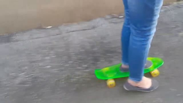 Упала с пени борда💫  : учусь кататься
