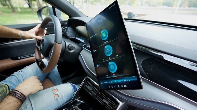 Test drive BYD TANG: eléctrico, familiar y premium. Así es el auto chino de mayor precio en Chile смотреть онлайн